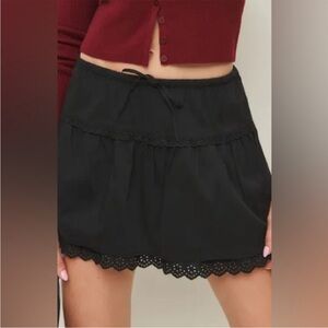 NWT Reformation Tavia Black Mini Skirt with Lace Detail 100% Cotton  Valeta